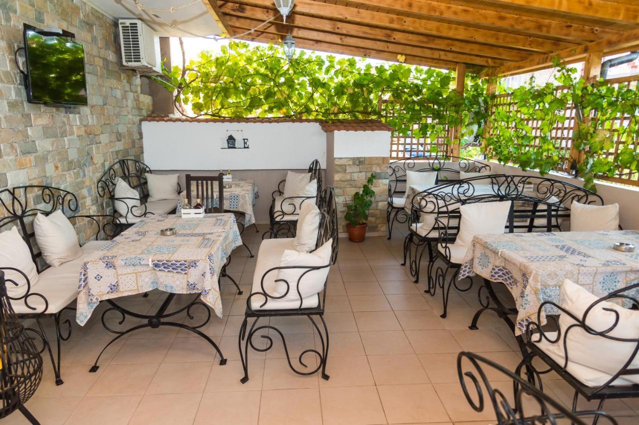 Rodos House Hotel Pomorie Buitenkant foto