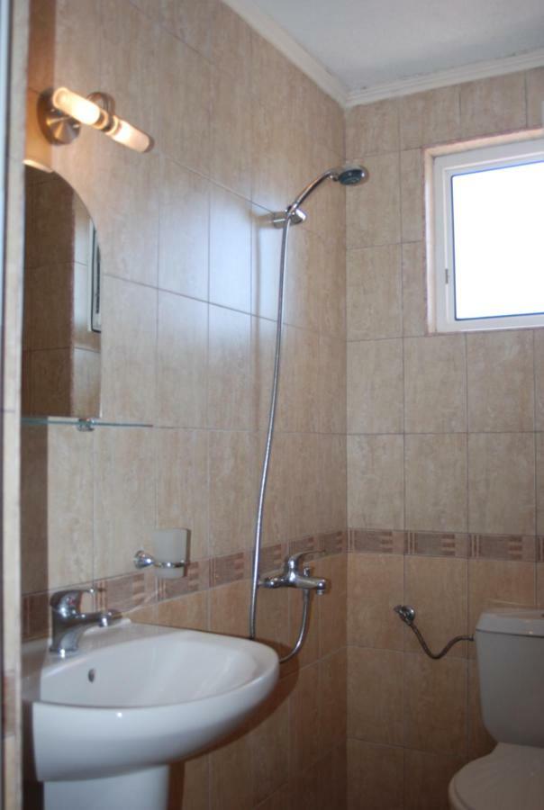 Rodos House Hotel Pomorie Buitenkant foto